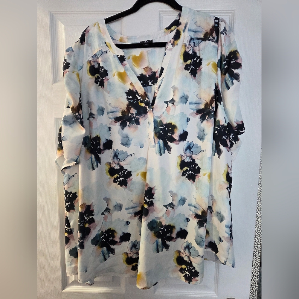 Women's Floral Watercolor V-Neck Blouse - White/Black/Pastel